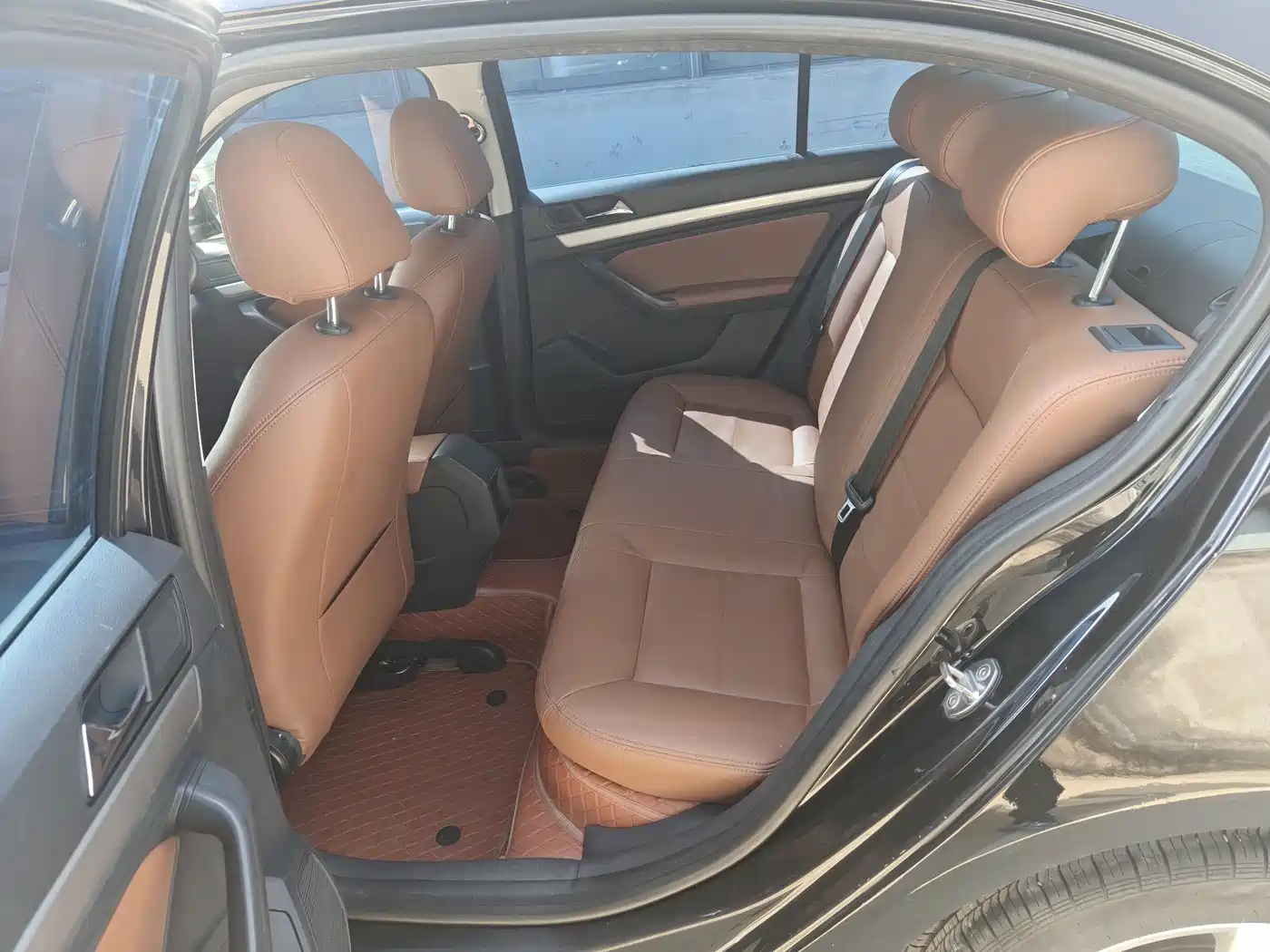 Volkswagen Lavida 2017 1.6L Automatic Trend Edition фото 7