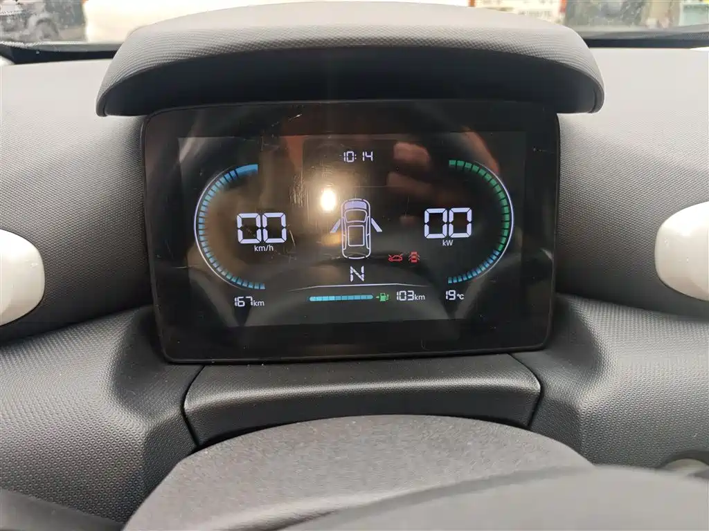ZERO-RUNNING CAR ZERO RUN T03