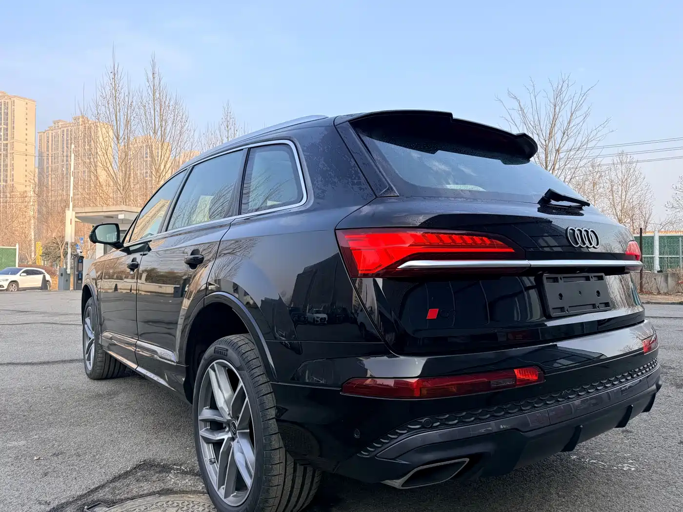AUDI Q7