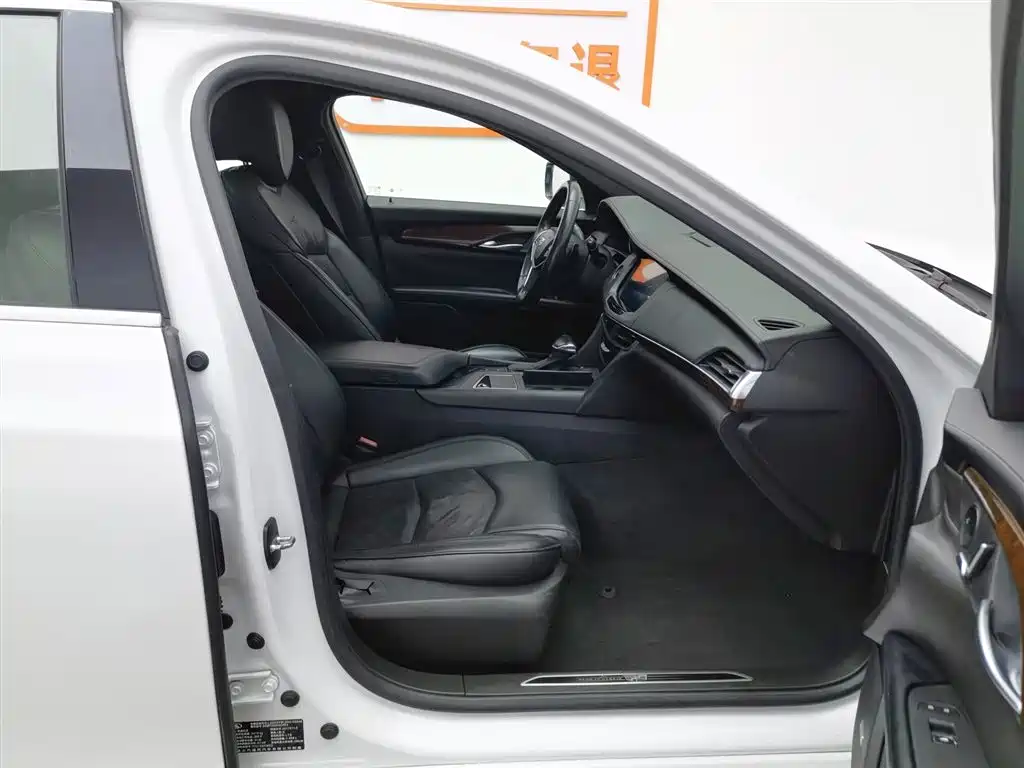 Cadillac CT6 PLUG-IN 2017 30E Elite фото 23