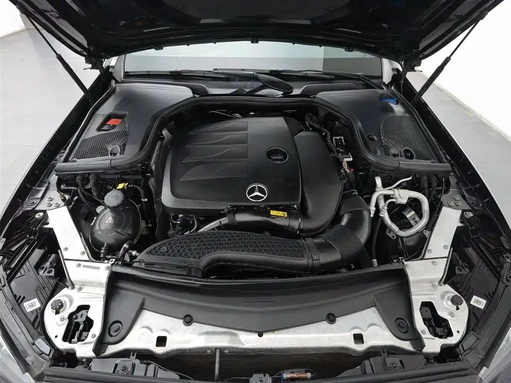 Mercedes-Benz E-Class 2023 Facelift E 300 L Sport Fashion фото 6
