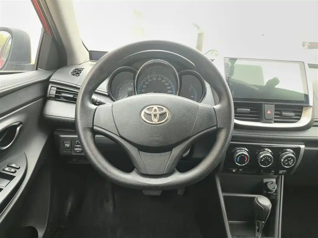 Toyota YARiS L Zhi Xuan 2016 Facelift 1.5E CVT Charming Edition фото 11