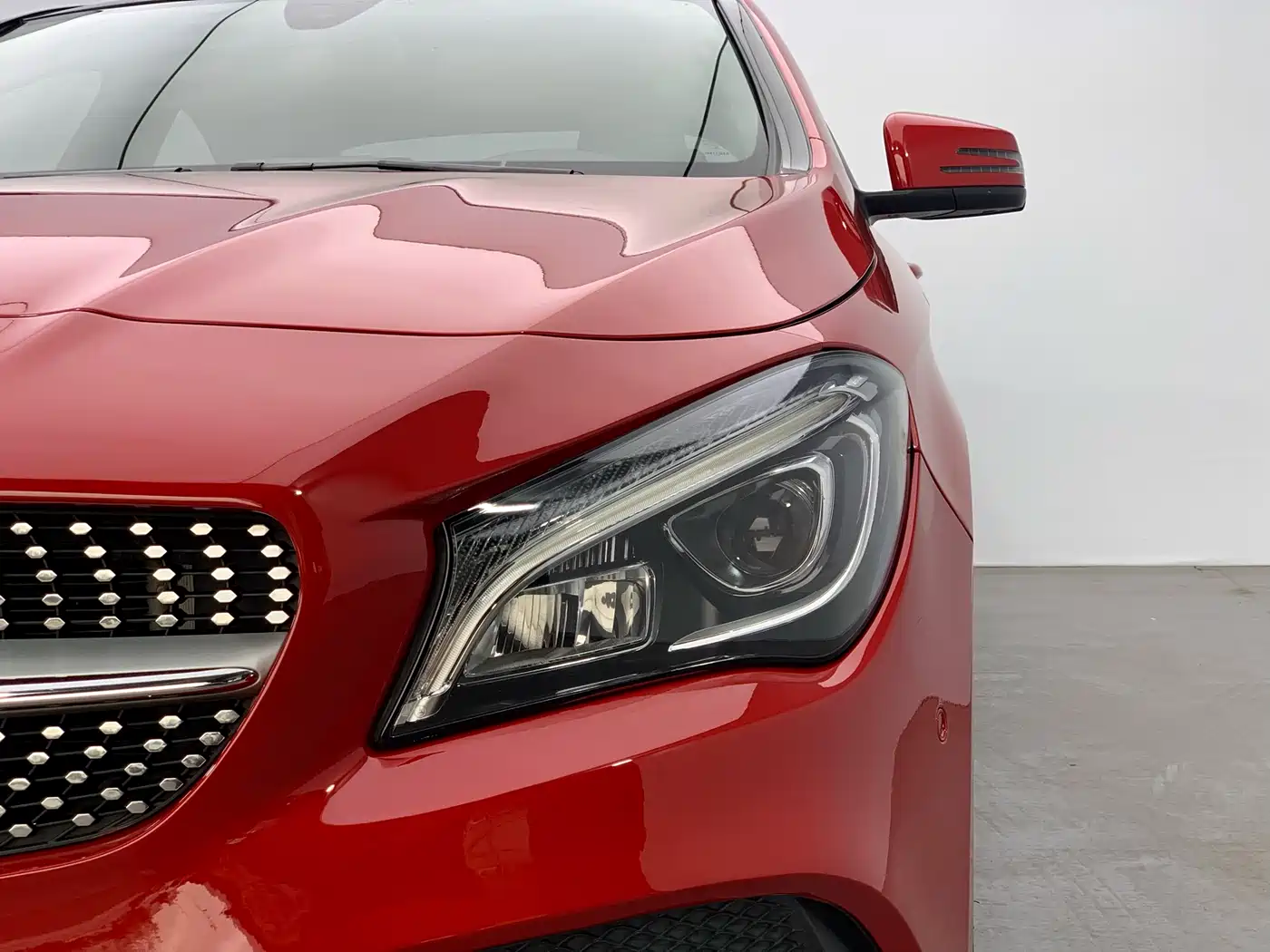Mercedes-Benz CLA (Import) 2017 Facelift CLA 200 Style фото 8