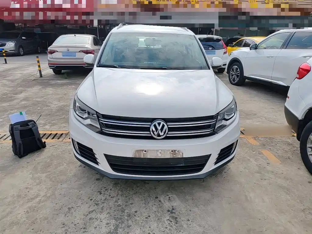 Volkswagen Tiguan 2013 1.8TSI Auto 2WD Trend Edition фото 3