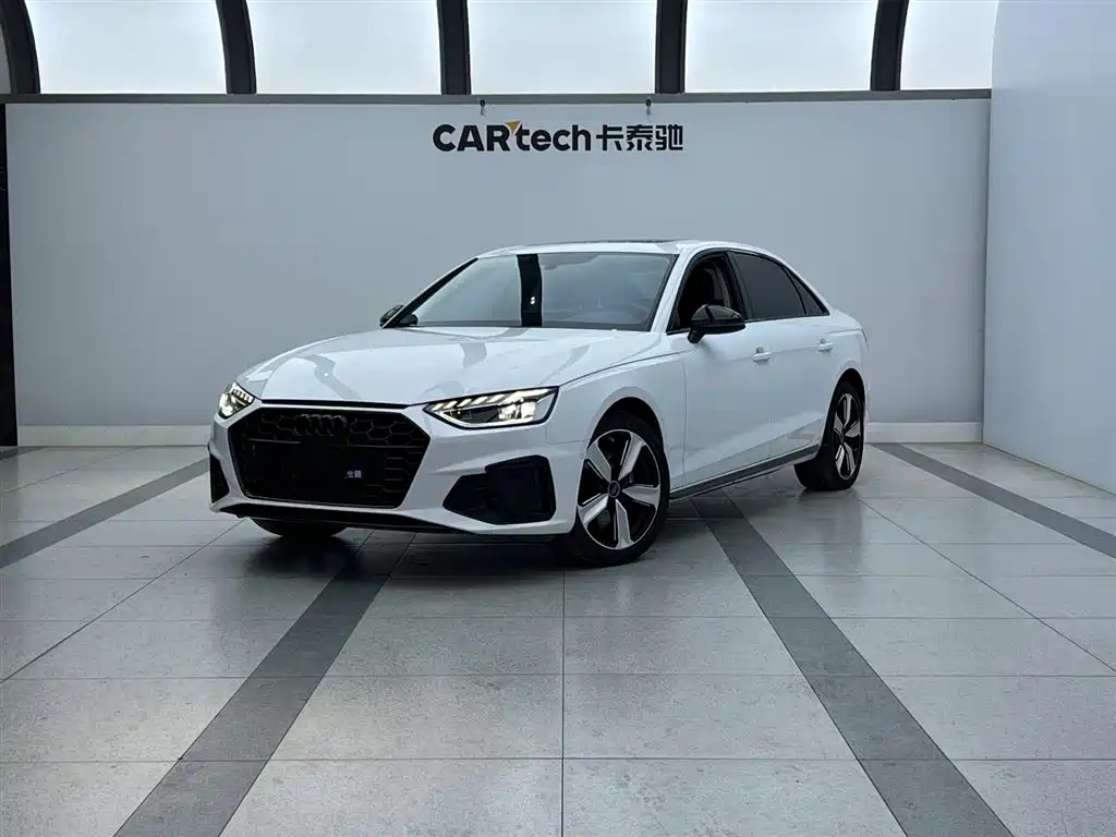 Audi A4L 2022 40 TFSI Luxury Dynamic