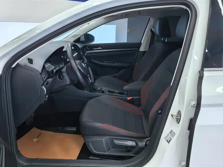 Volkswagen Bora 2020 1.5L Automatic Comfort фото 9