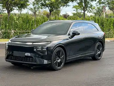 Xpeng G9
