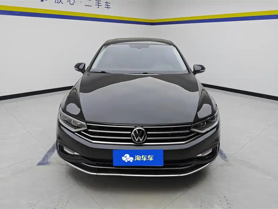 Volkswagen Magotan 2020 330TSI DSG Leading фото 2