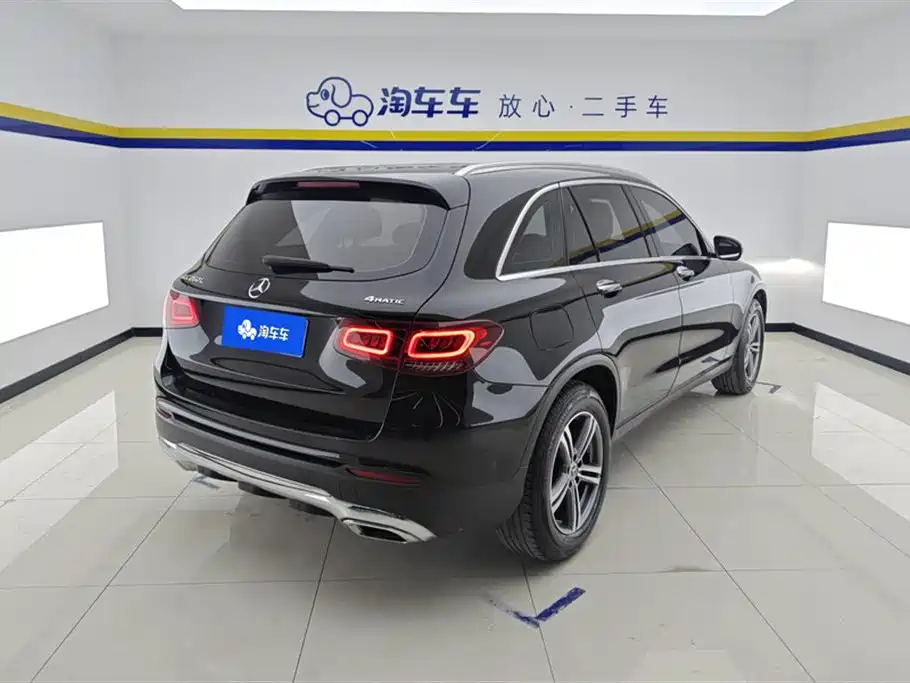 Mercedes-Benz GLC 2021 GLC 260 L 4MATIC Sporty фото 3
