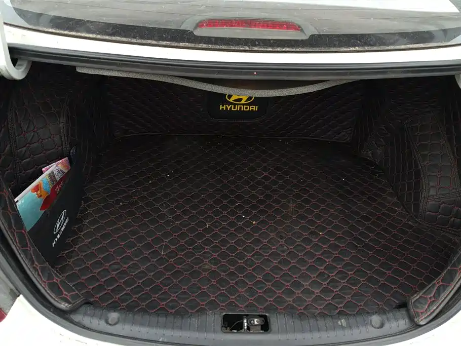 Hyundai Verna 2016 1.4L Manual Fashion GS фото 4