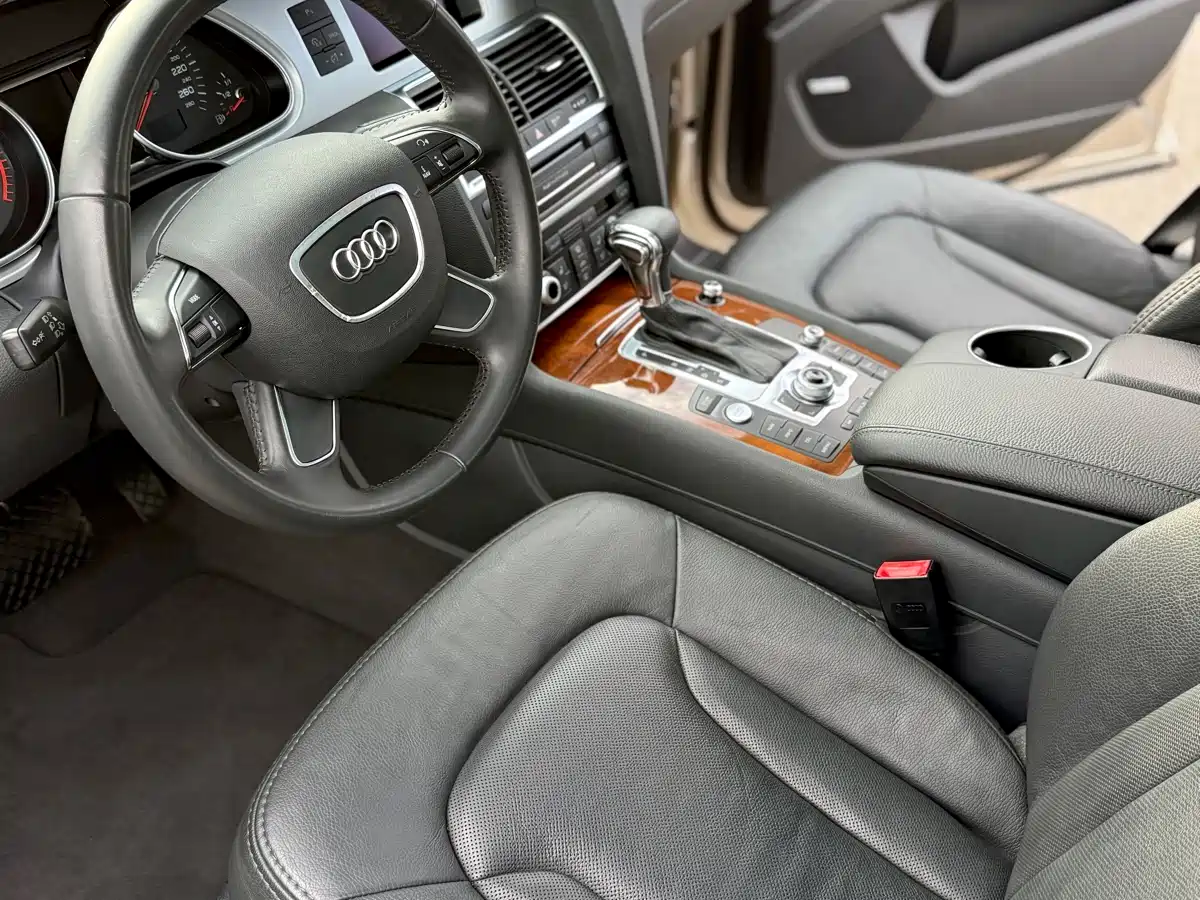 Audi Q7 2014 35 TFSI Sport фото 21