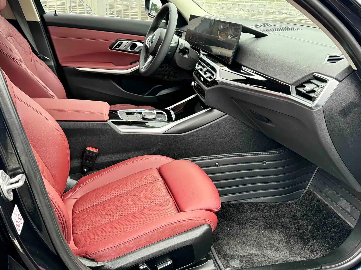 BMW i3 2024 eDrive 35 L фото 8