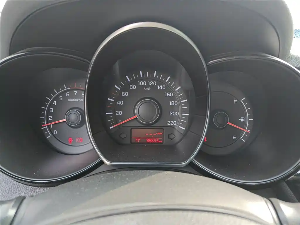 Kia K2 2015 Sedan 1.4L MT GLS фото 8