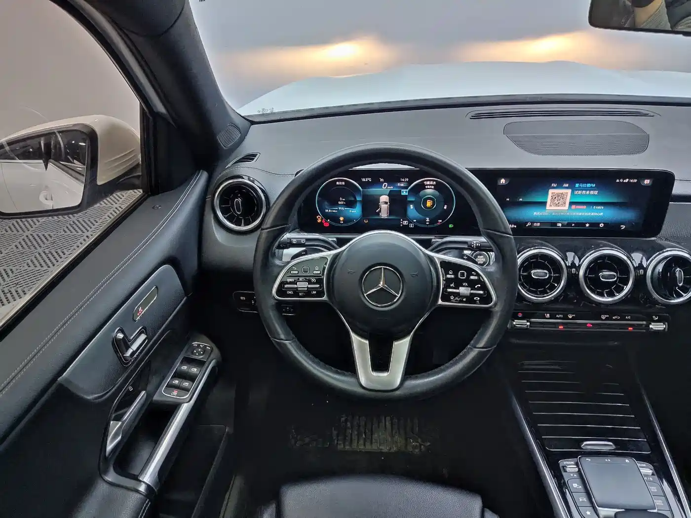 Mercedes-Benz GLB 2021 GLB 180 Style фото 12