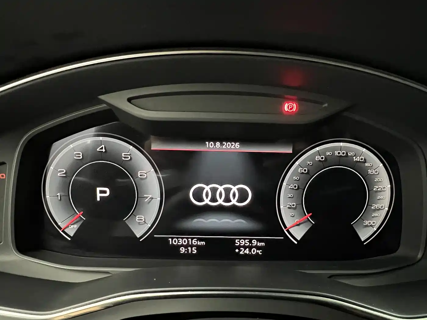 Фото 12 - Audi A6L