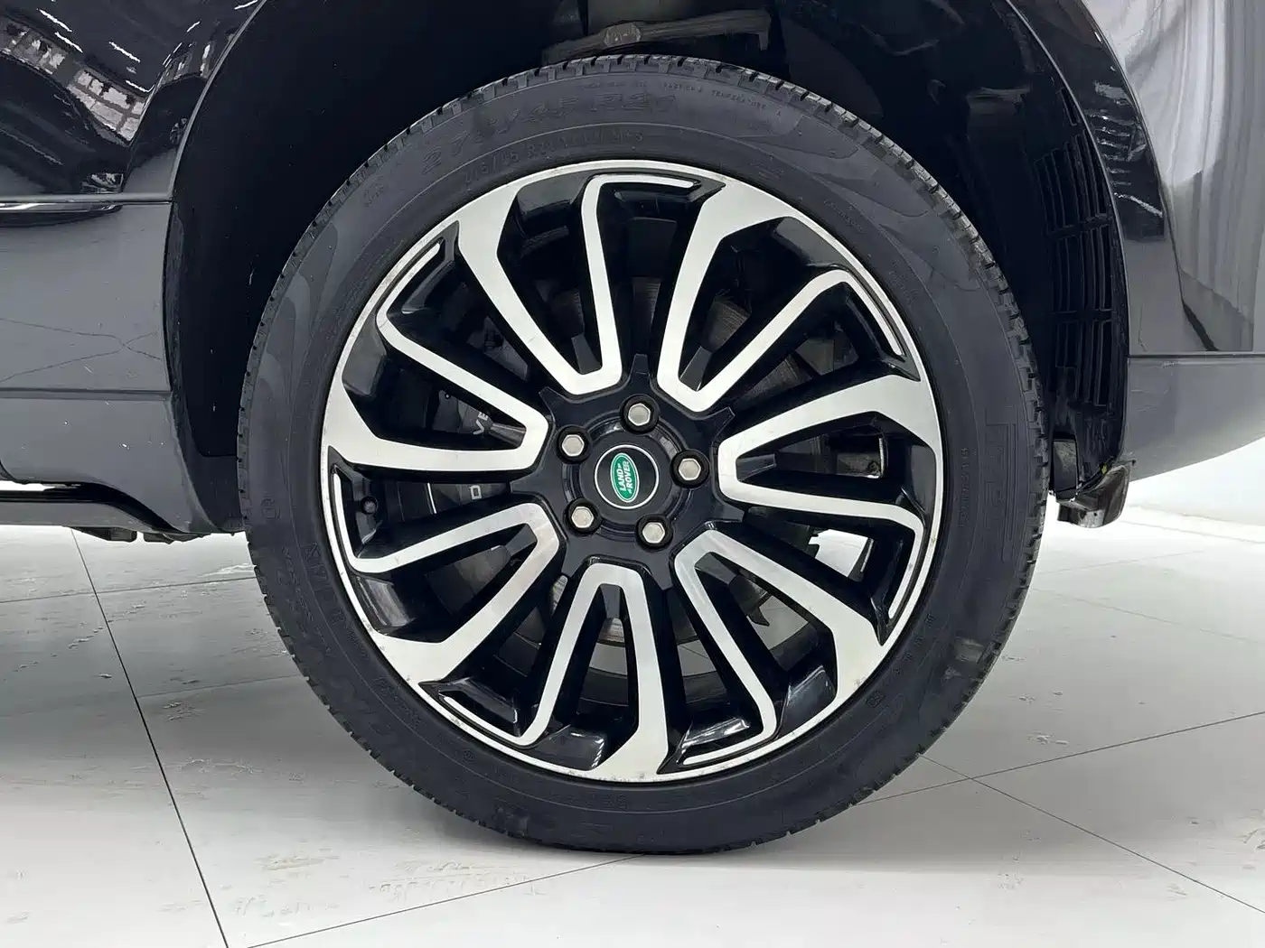 Land Rover Range Rover 2021 2021 3.0 L6 Heritage Extended Classic Edition