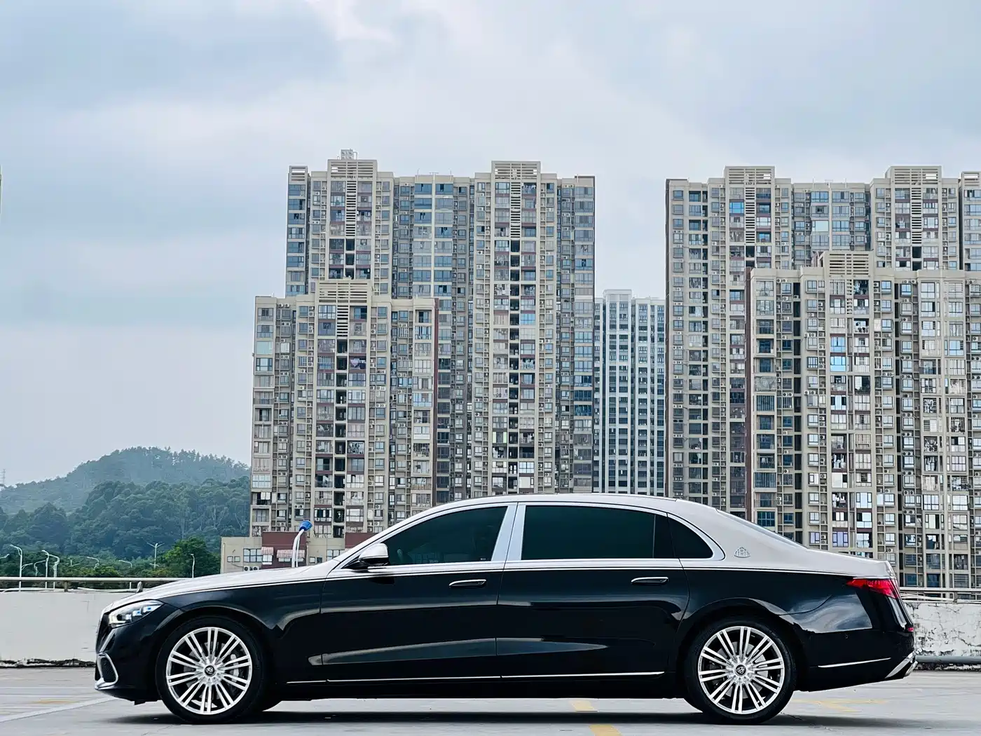 Фото 14 - Mercedes-Benz Maybach S-Class