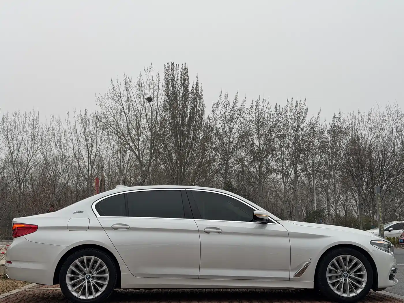 BMW 5 Series New Energy 2019 Facelift 530Le Luxury Package фото 25
