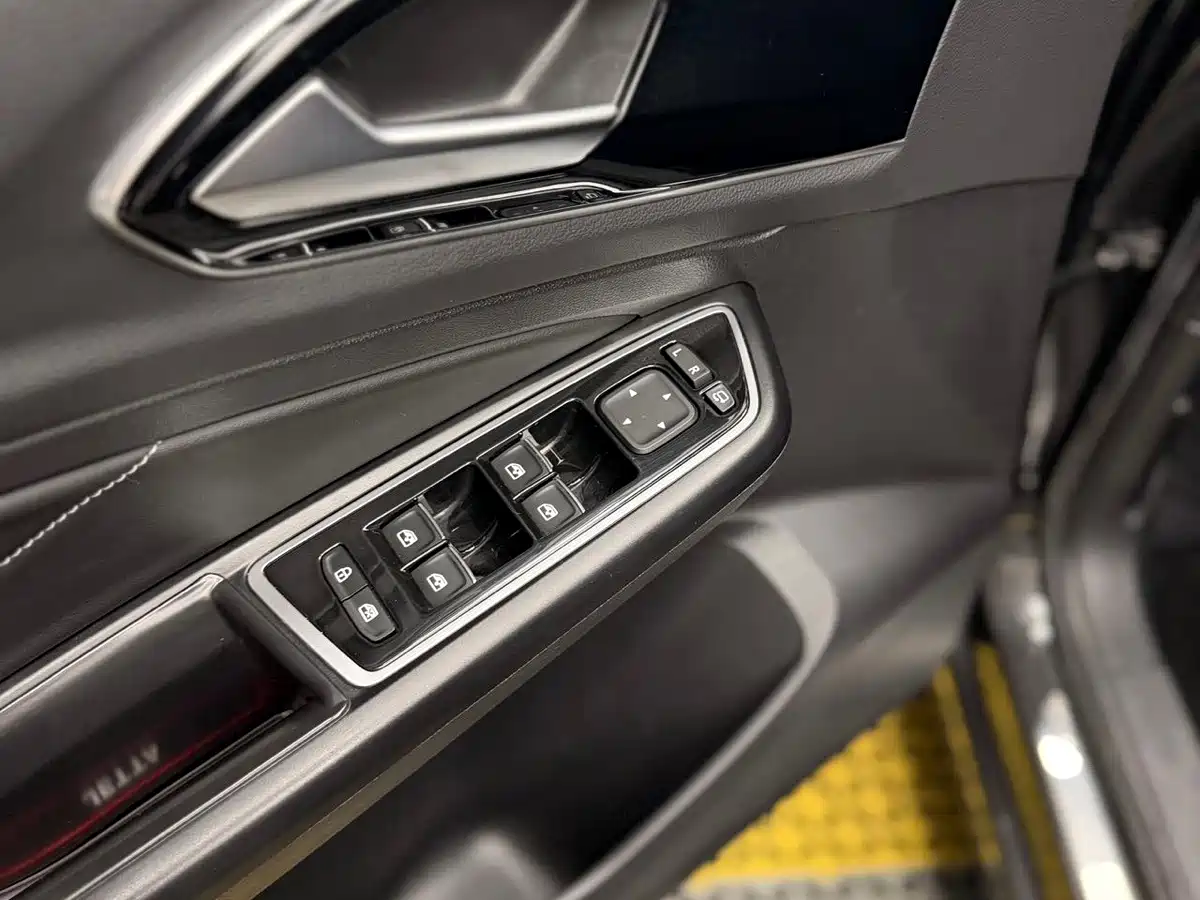 Фото 13 - Jetta VS7