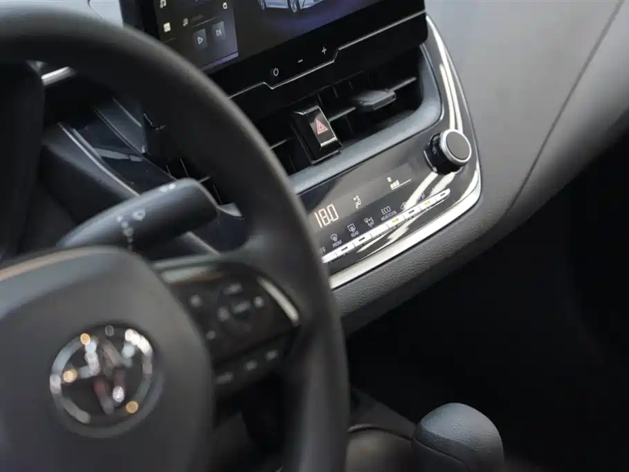 Toyota Levin 2023 Smart Hybrid 1.8L Leading Edition фото 13