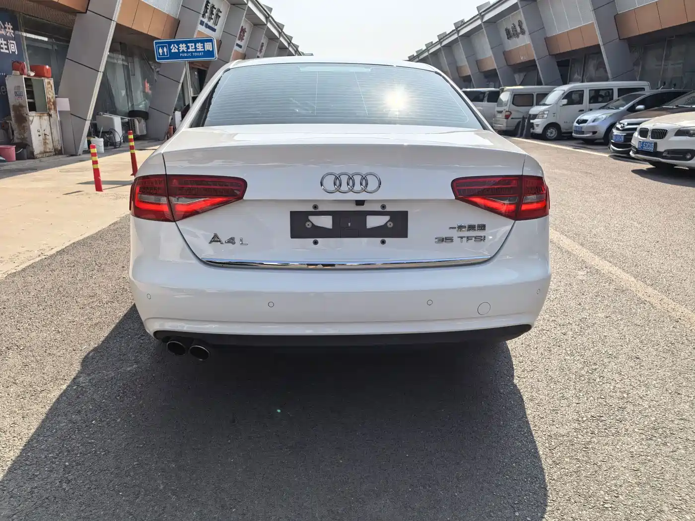 Фото 6 - Audi A4L