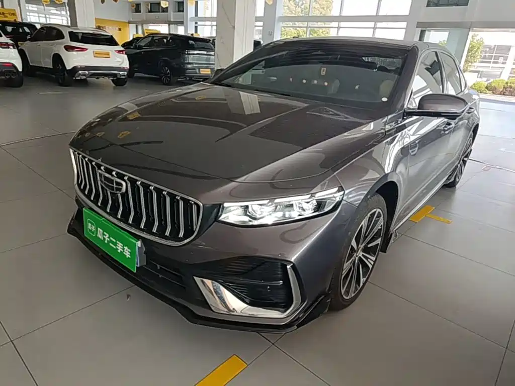 Фото 2 - Geely Preface