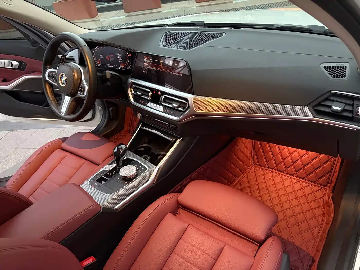 BMW 3 Series 2021 Facelift 325Li M Sport Shadow Edition фото 24