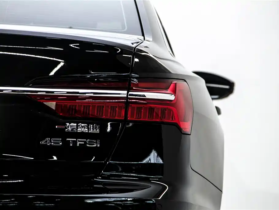 Audi A6L 2024 45 TFSI Premium Dynamic фото 10