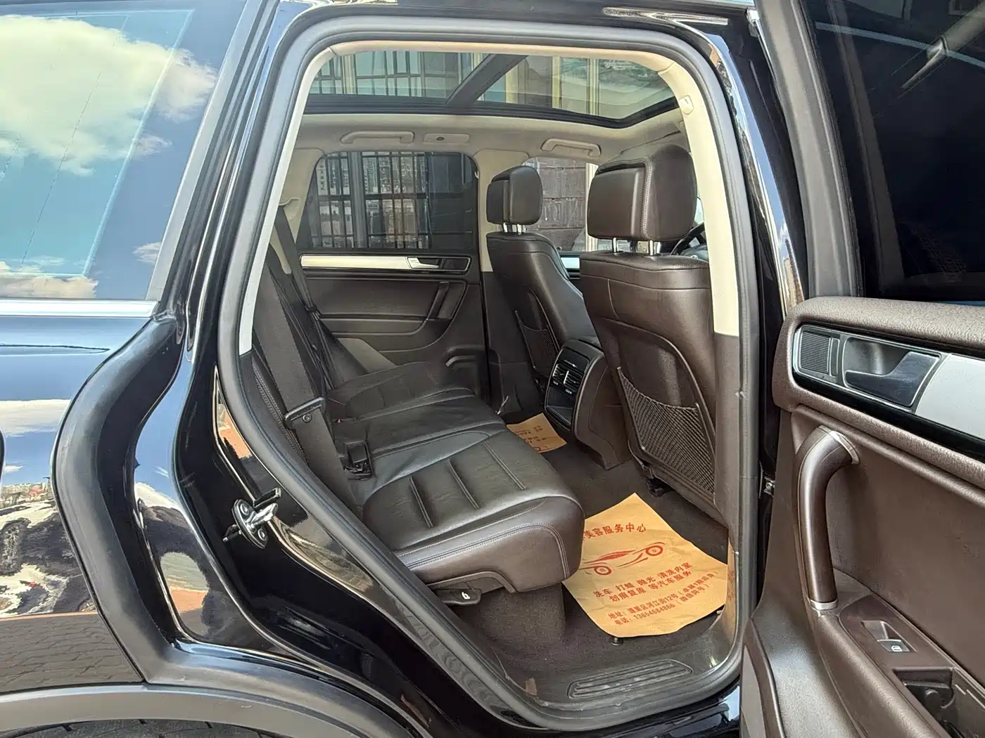 Volkswagen Touareg 2017 3.0TSI Explorer Edition фото 13