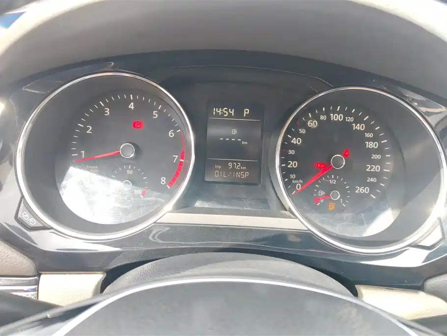 Volkswagen Sagitar 2015 230TSI Automatic Comfort фото 14