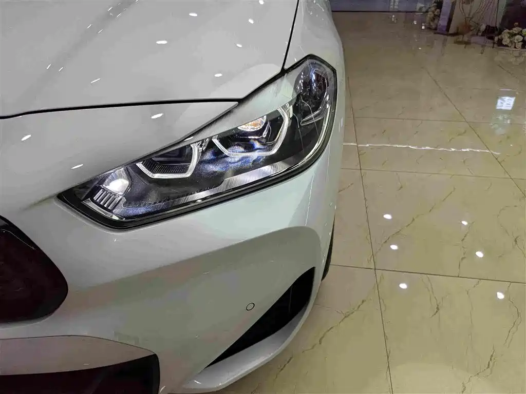 BMW X2 2024 2023 sDrive25i M Sport Shadow Edition