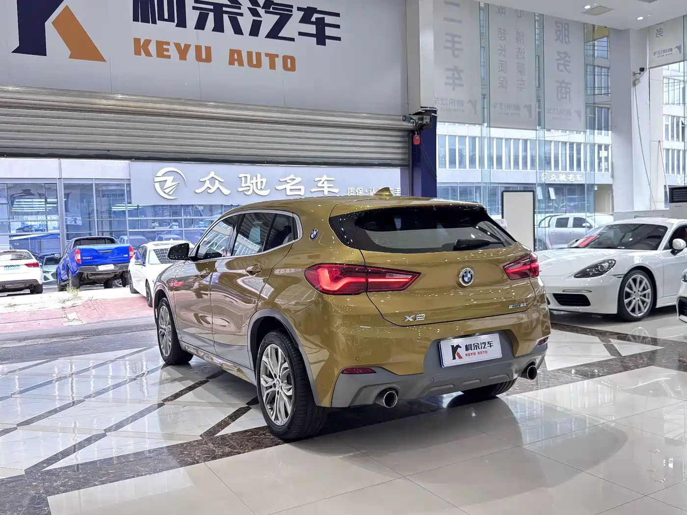 Photo 15 - BMW X2 (Import)