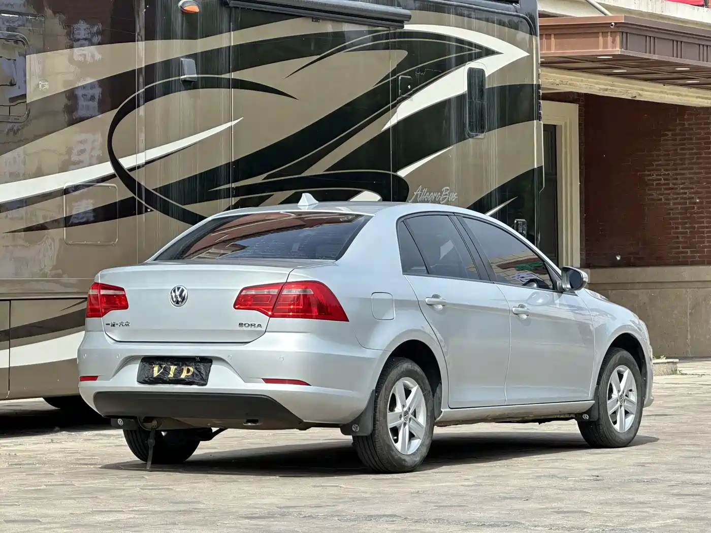 Volkswagen Bora 2014 1.6L Manual Fashion фото 7