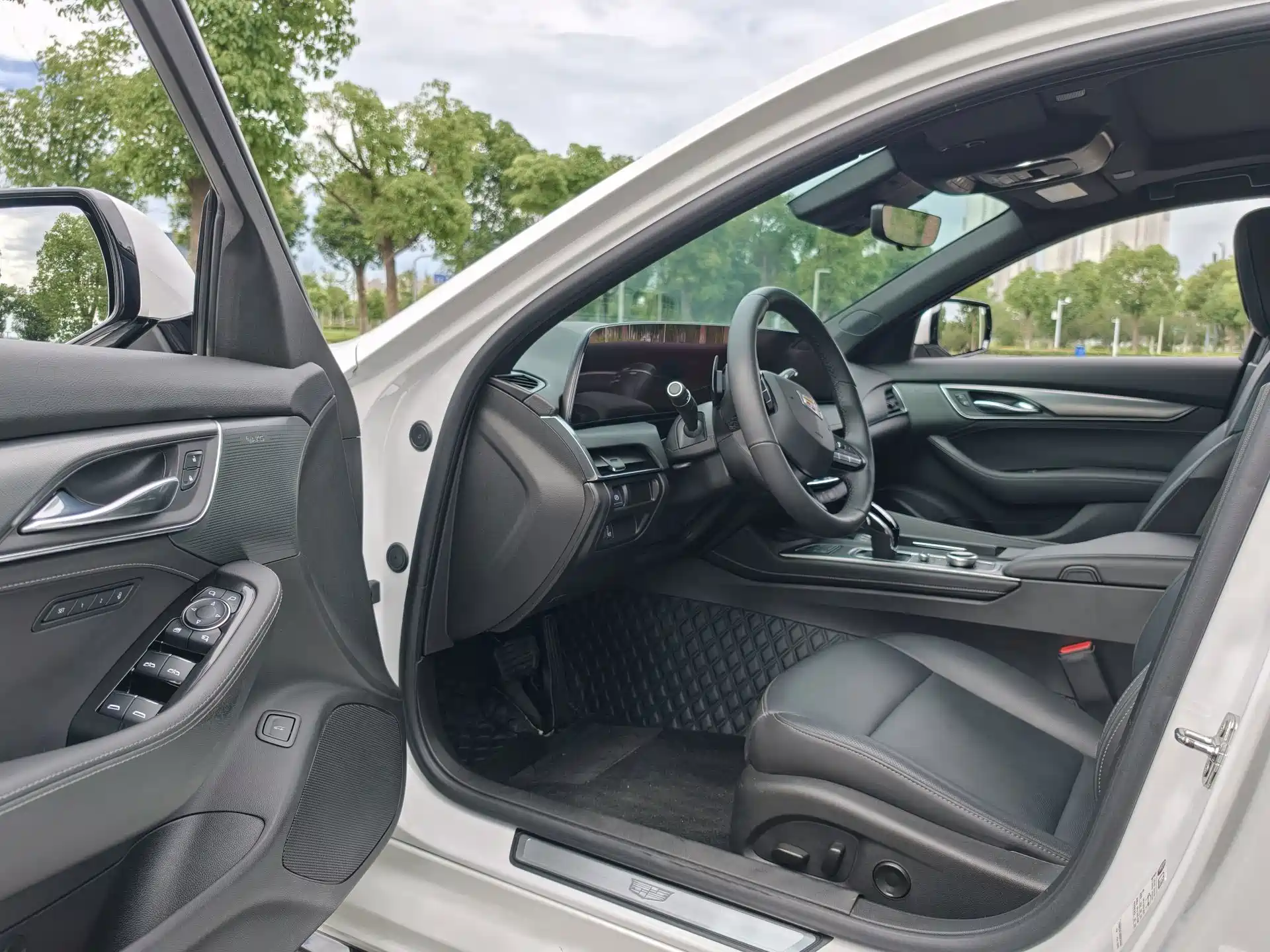 Фото 7 - Cadillac CT5