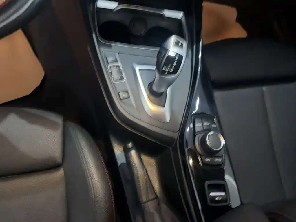BMW 2 SERIES (IMPORTED)