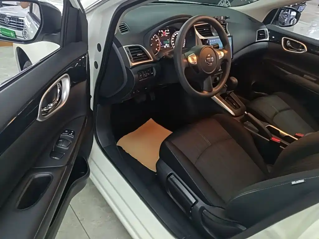 Nissan SYLPHY, миниатюра 16