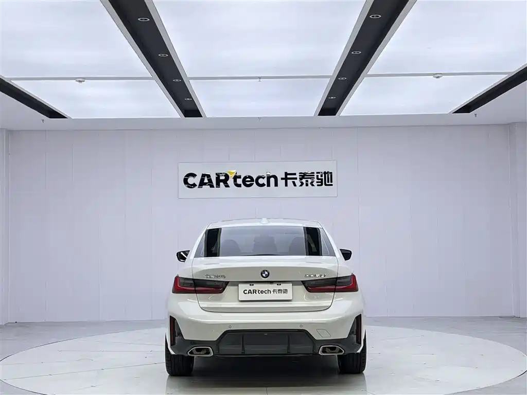 BMW 3-SERIES