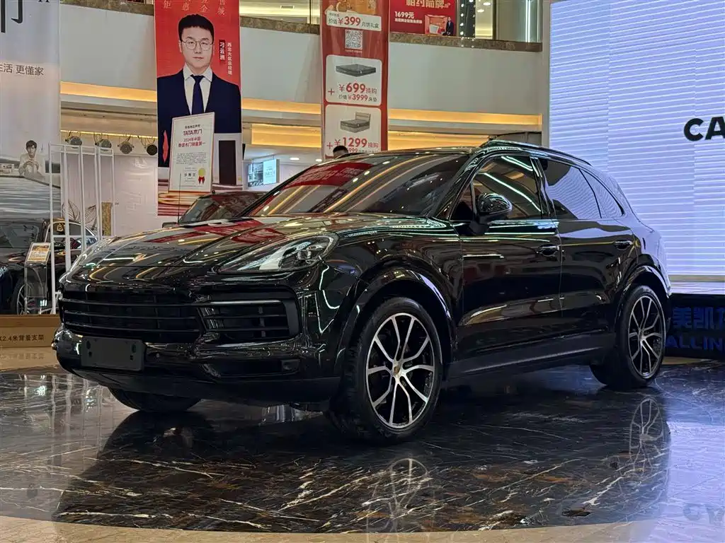 PORSCHE CAYENNE