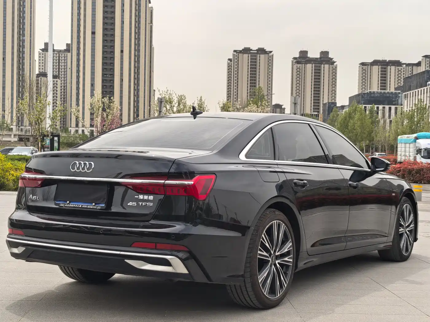 AUDI A6L