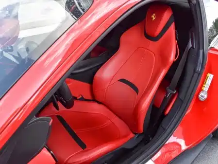 Ferrari Roma 2021 2020 3.9T V8