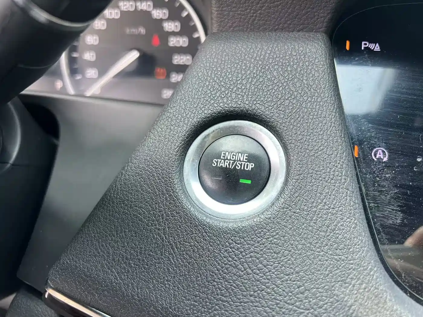 Photo 13 - Cadillac CT6