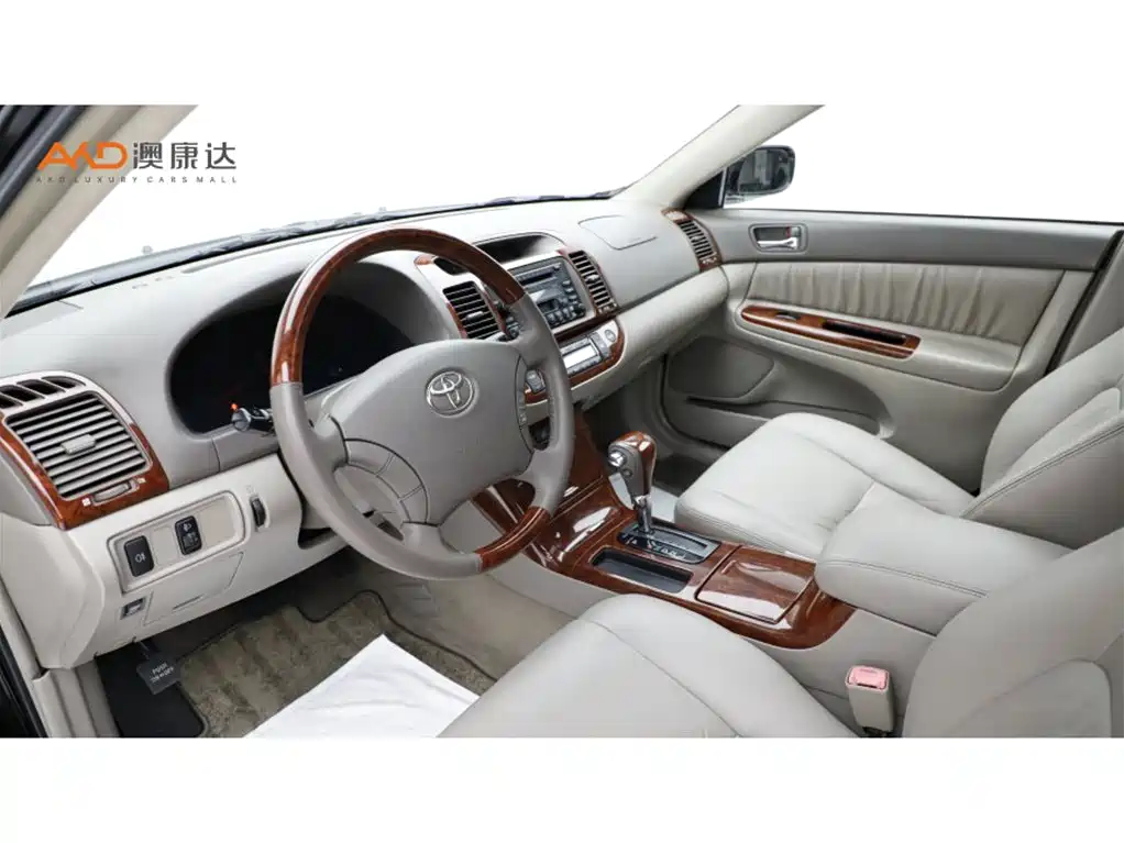 Toyota фото 7