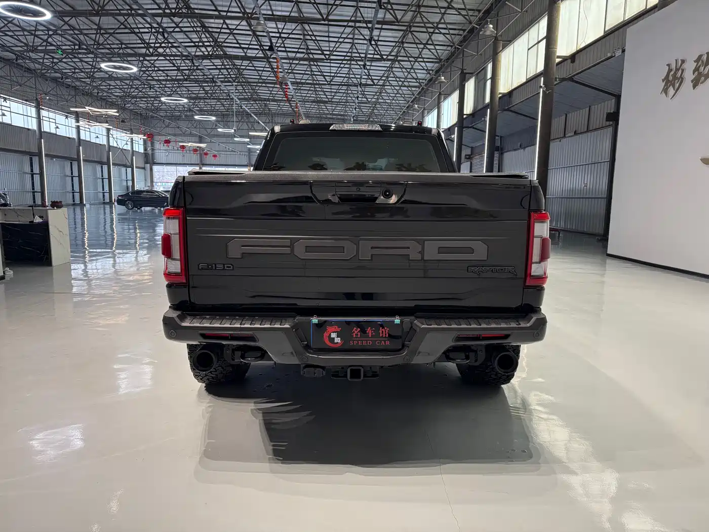 FORD F-150 RAPTOR