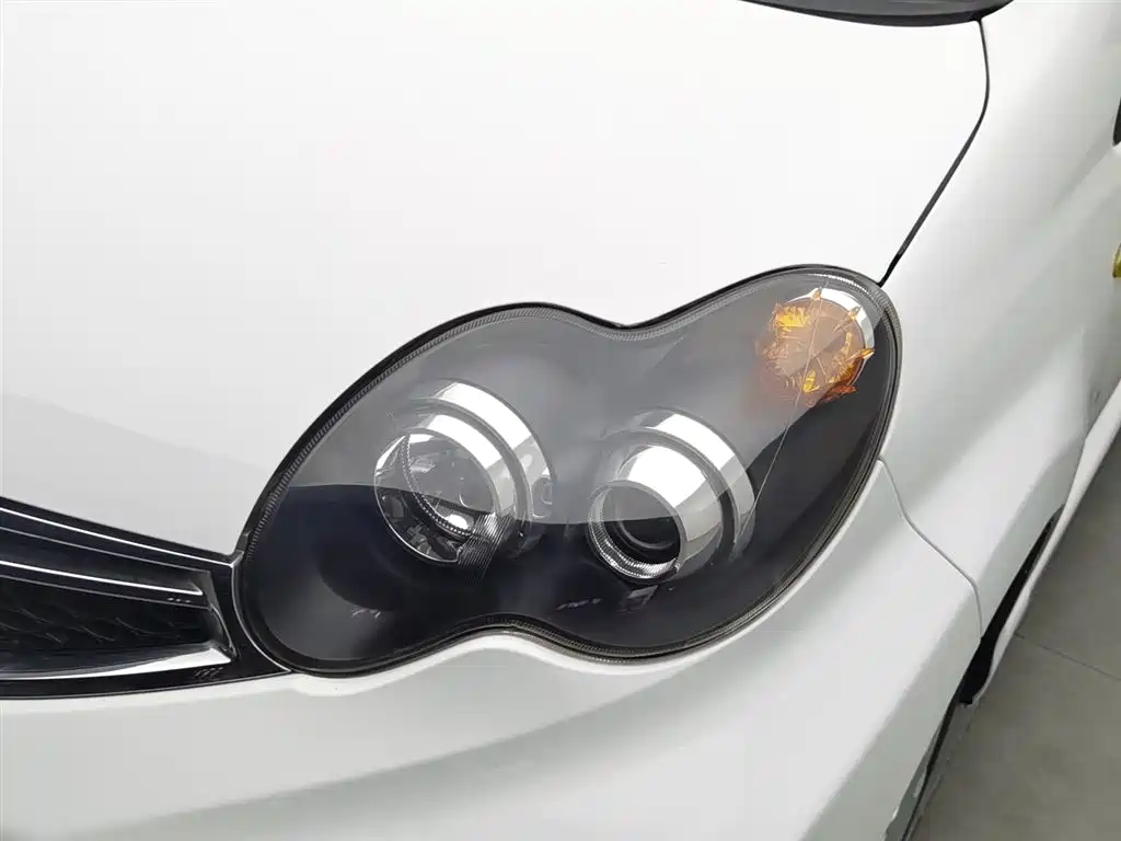 BYD F0 2015 1.0L AMT Xuan Cool Edition фото 7