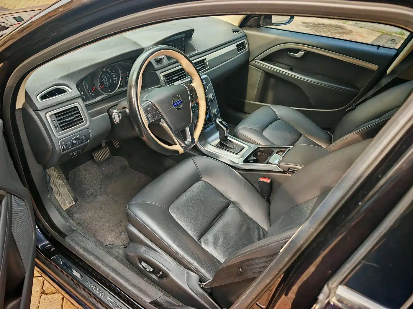 Volvo S80L 2014 2014 2.0T T5 Momentum