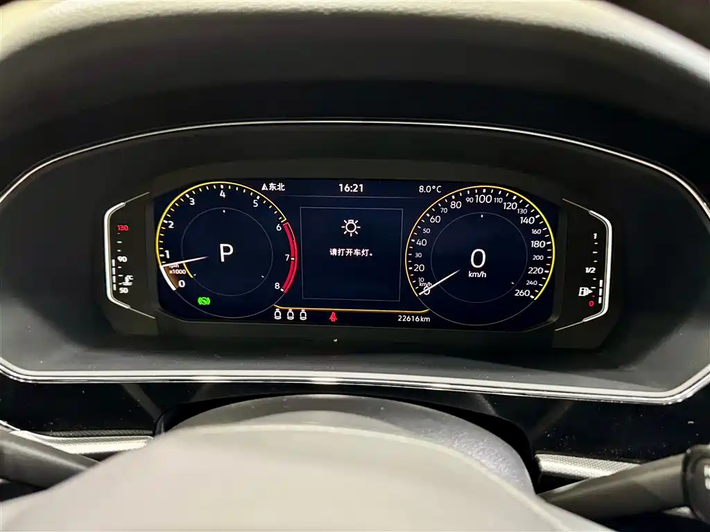 Volkswagen Passat 2024 380TSI Luxury фото 16