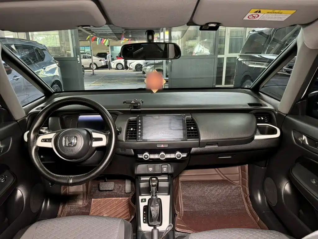 Фото 9 - Honda Fit