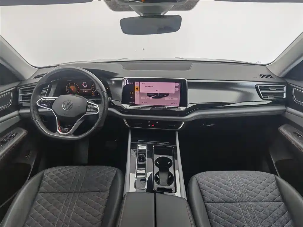 Volkswagen Teramont 2023 Teramont X 330TSI 2WD Luxury фото 5