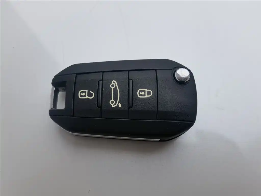 Peugeot 308S 2015 1.2T Auto Dynamic Edition фото 19