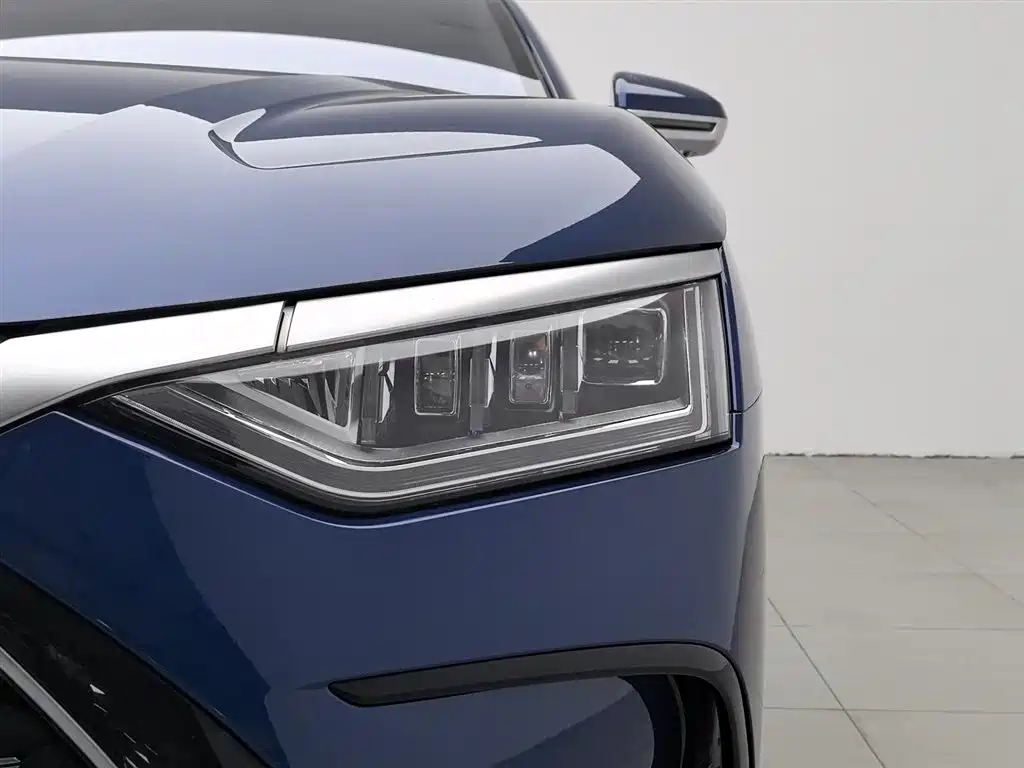 BYD Han 2022 DM-i 242KM Flagship фото 7